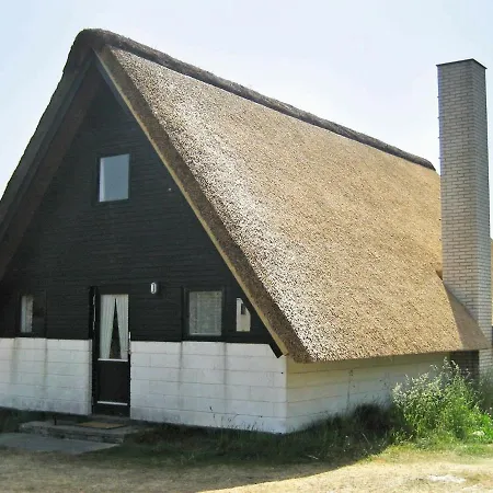 Three-bedroom Holiday In 78 בית נופש *